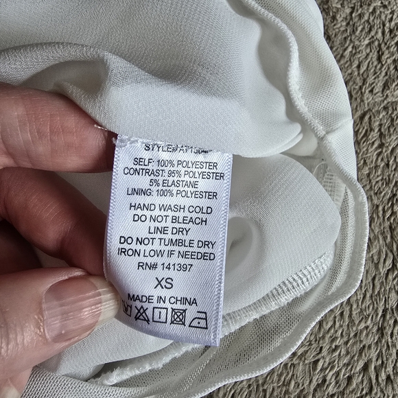 Astr The Label cowl neck camisole bodysuit size XS - Picture 13 of 14